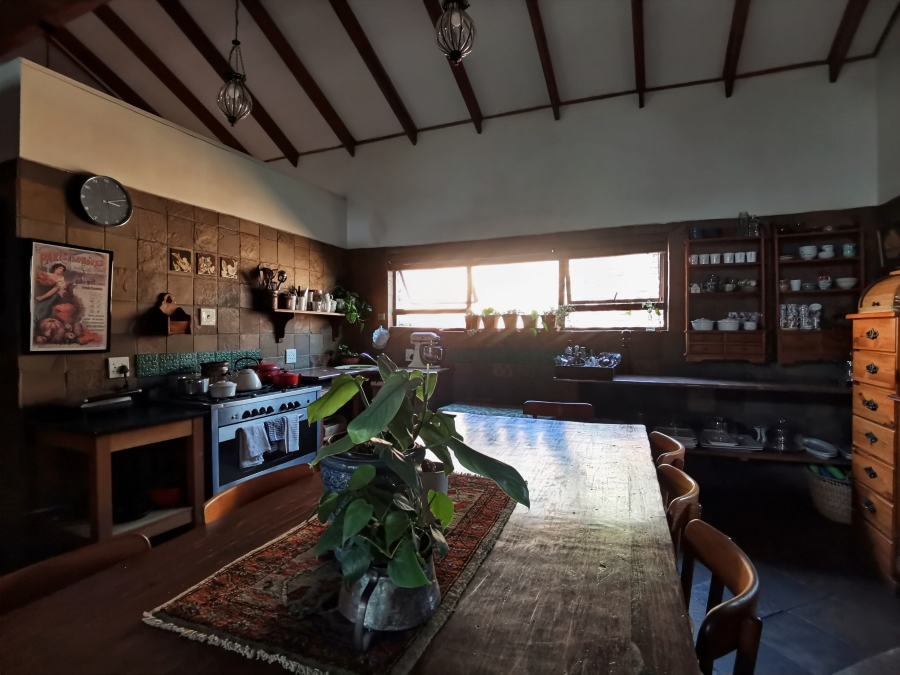 6 Bedroom Property for Sale in Cashan North West